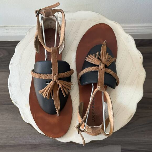 LUCKY BRAND Braided Brown Suede Leather Tassel Thong Sandals Strappy 8 38 Flats - Picture 3 of 10